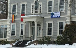 "Hingham Needs a Climate Action Plan" Banner hangs on Old Ship Church